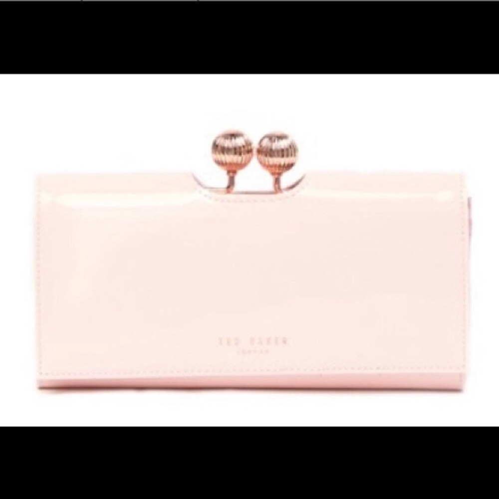 🌸TED BAKER Cecilia Patent Leather Wallet